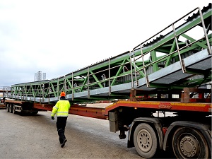 Bridge belt conveyor